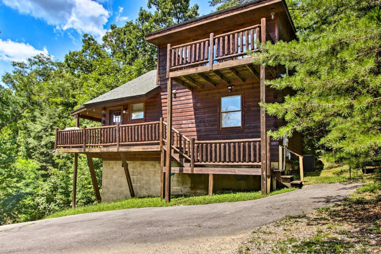 Cabin With Hot Tub And Deck About 12 Mi To Pigeon Forge! Севьервилл Экстерьер фото